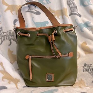 Dooney and Bourke smooth leather bucket bag